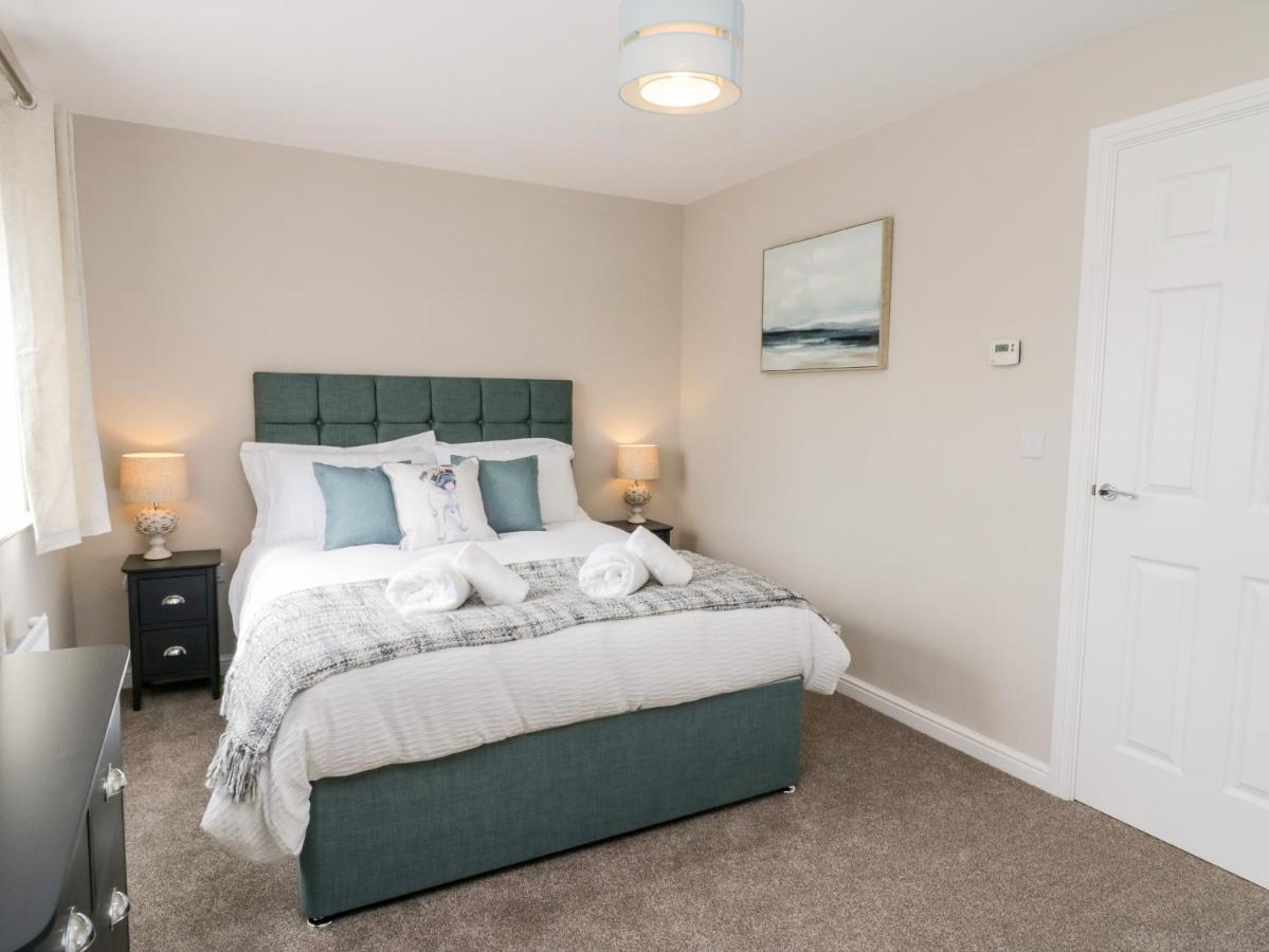 Vila Misty Moon Whitby Exteriér fotografie